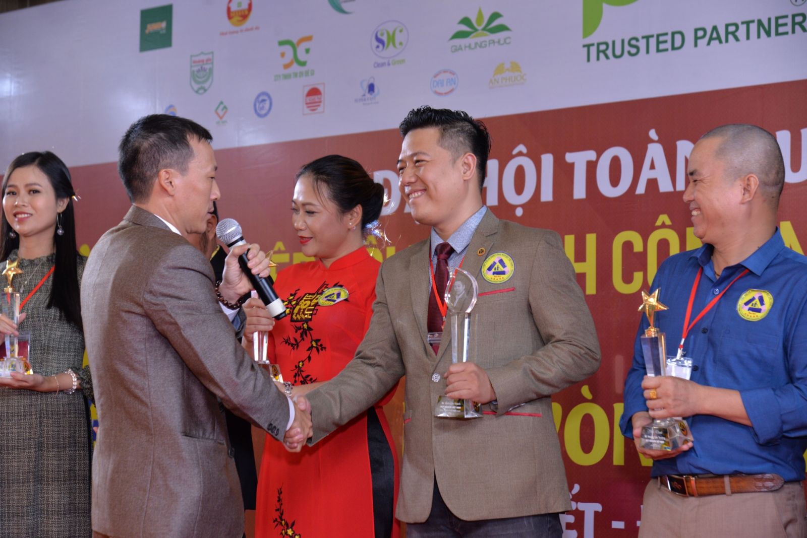 Hiệp Hội Vệ Sinh Công Nghiệp Và Môi Trường Việt Nam